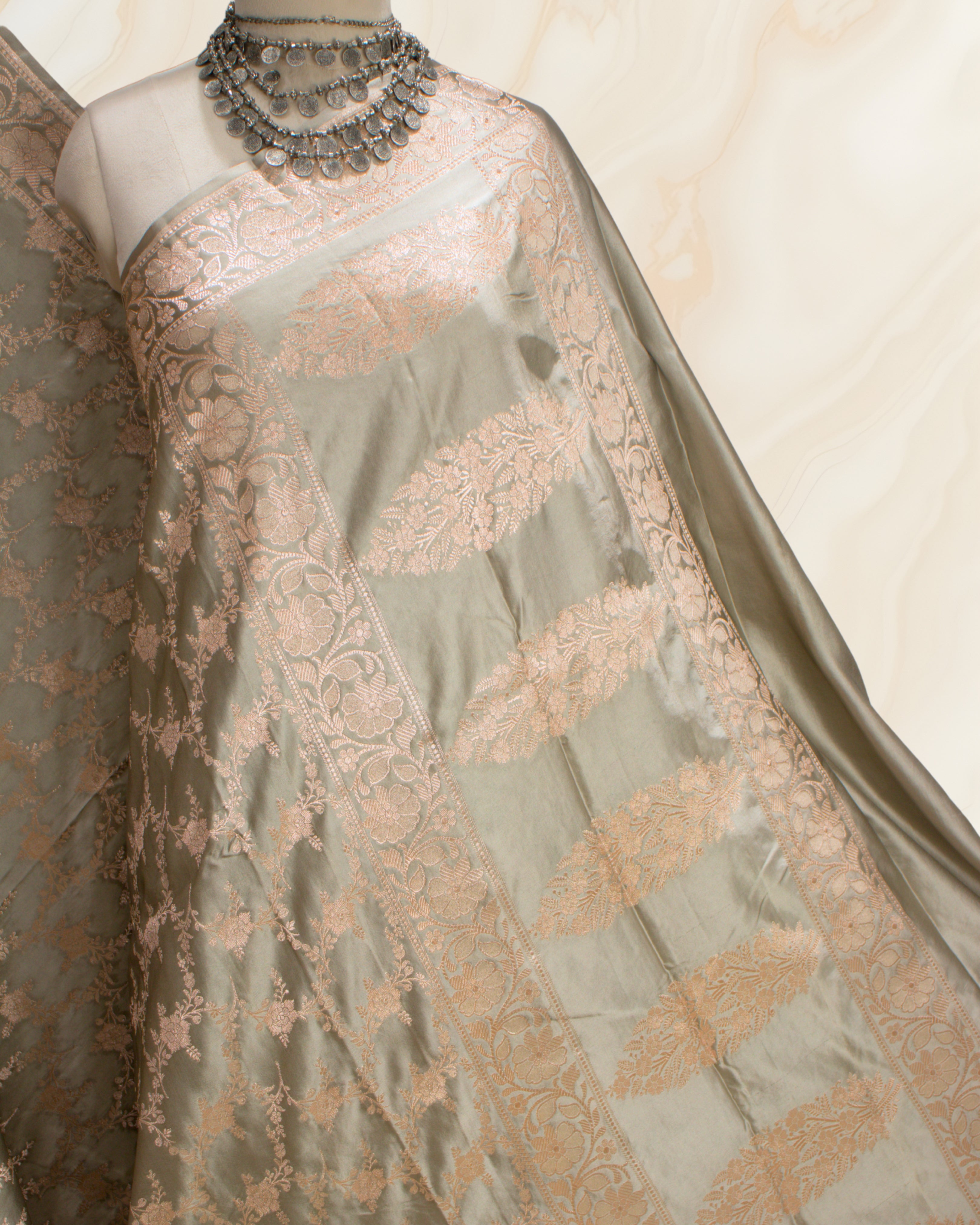 Banarasi Pure Mashroo Silk With Golden Jari Jaal Design