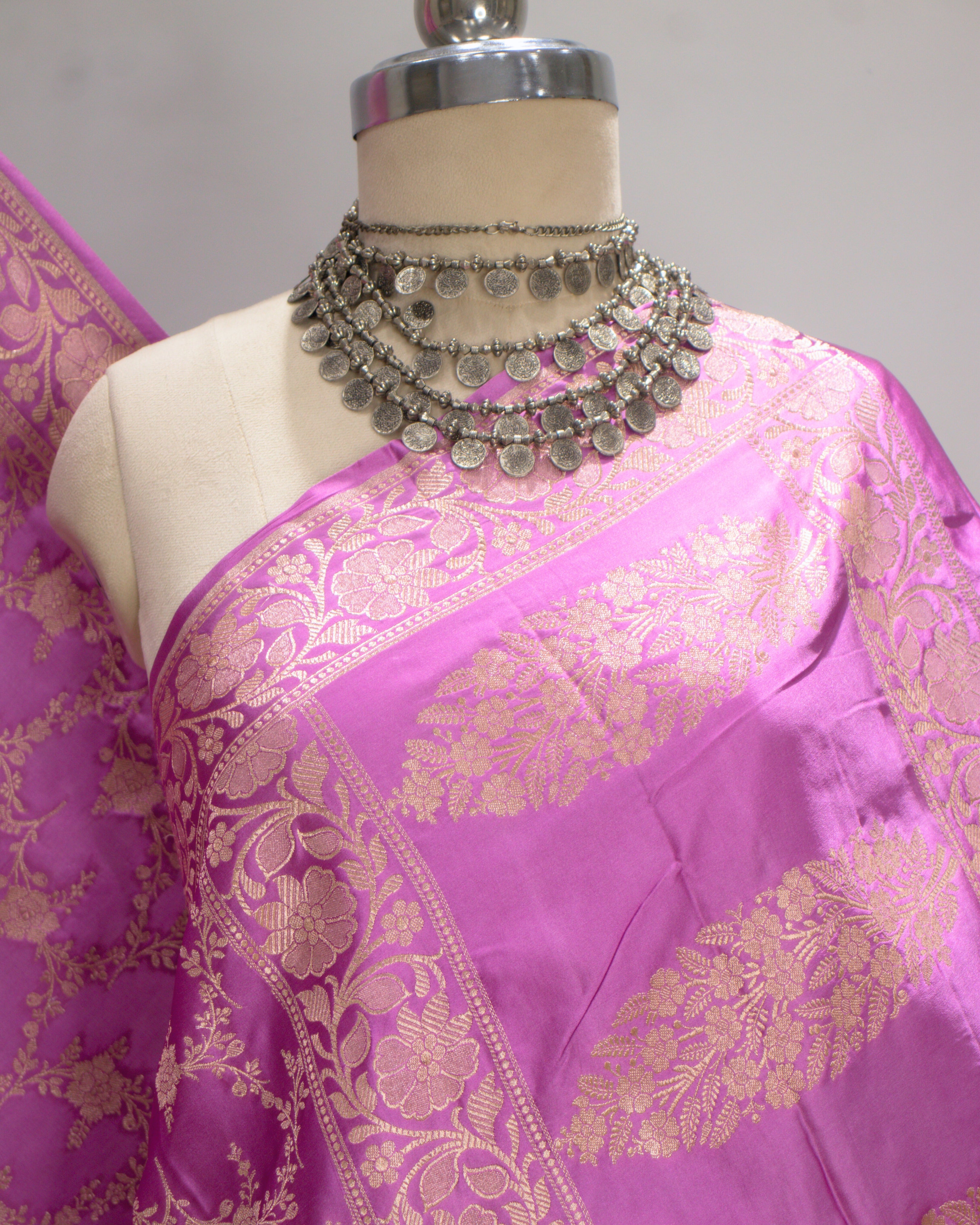 Banarasi Pure Mashroo Silk With Golden Jari Jaal Design