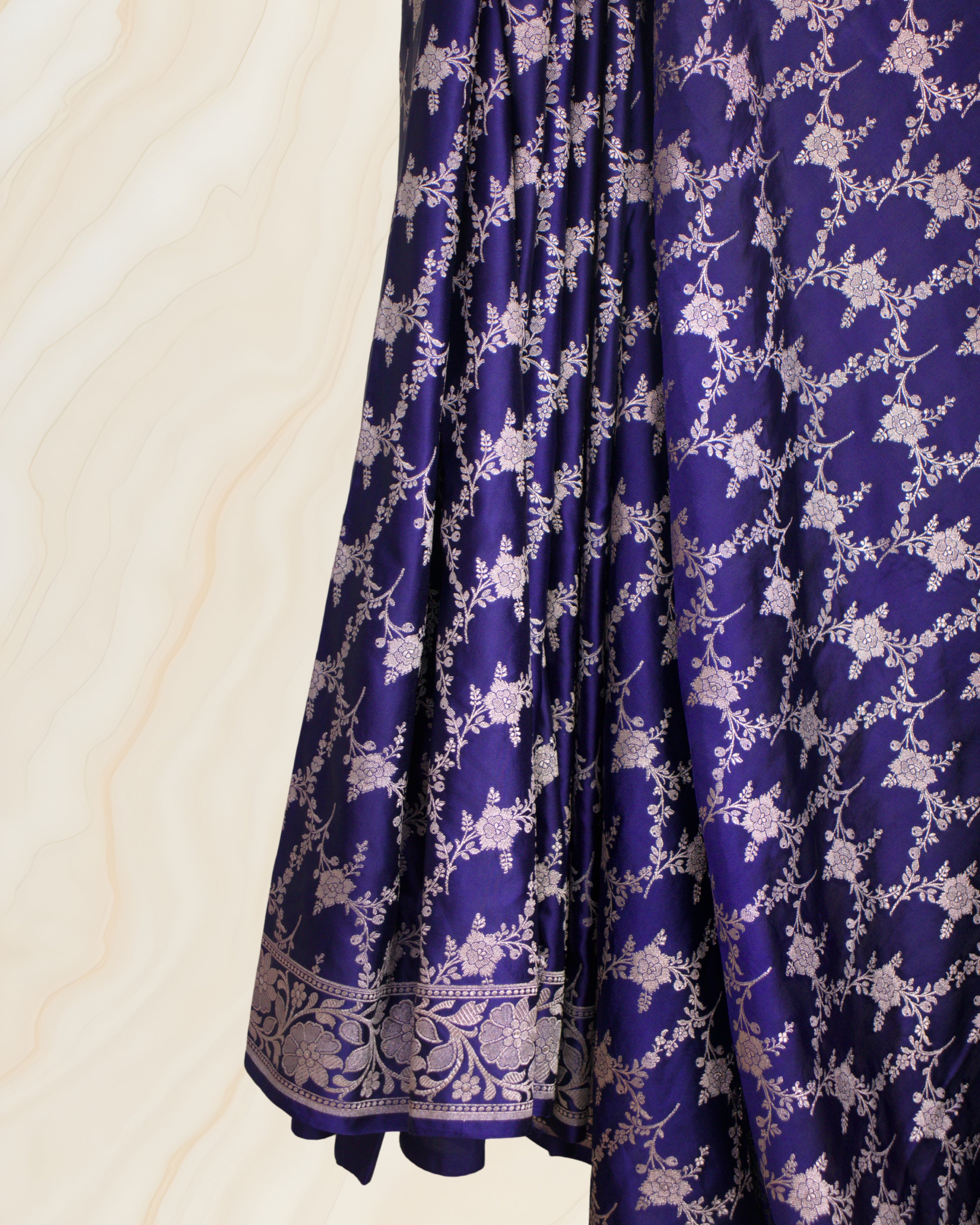 Banarasi Pure Mashroo Silk With Golden Jari Jaal Design