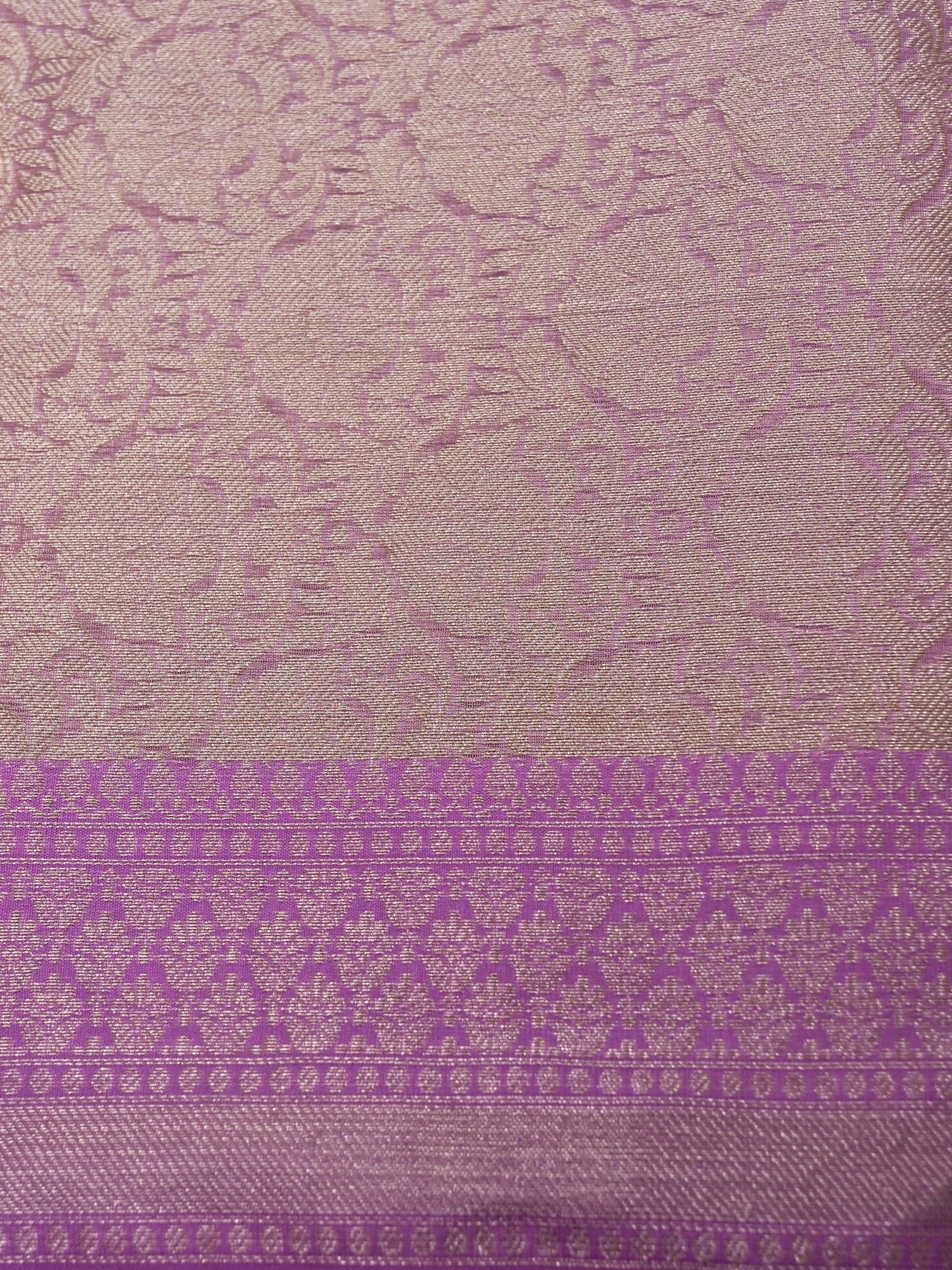 Banarasi tassar silk allover jari Buta with contrast rich pallu with jacquard Blouse