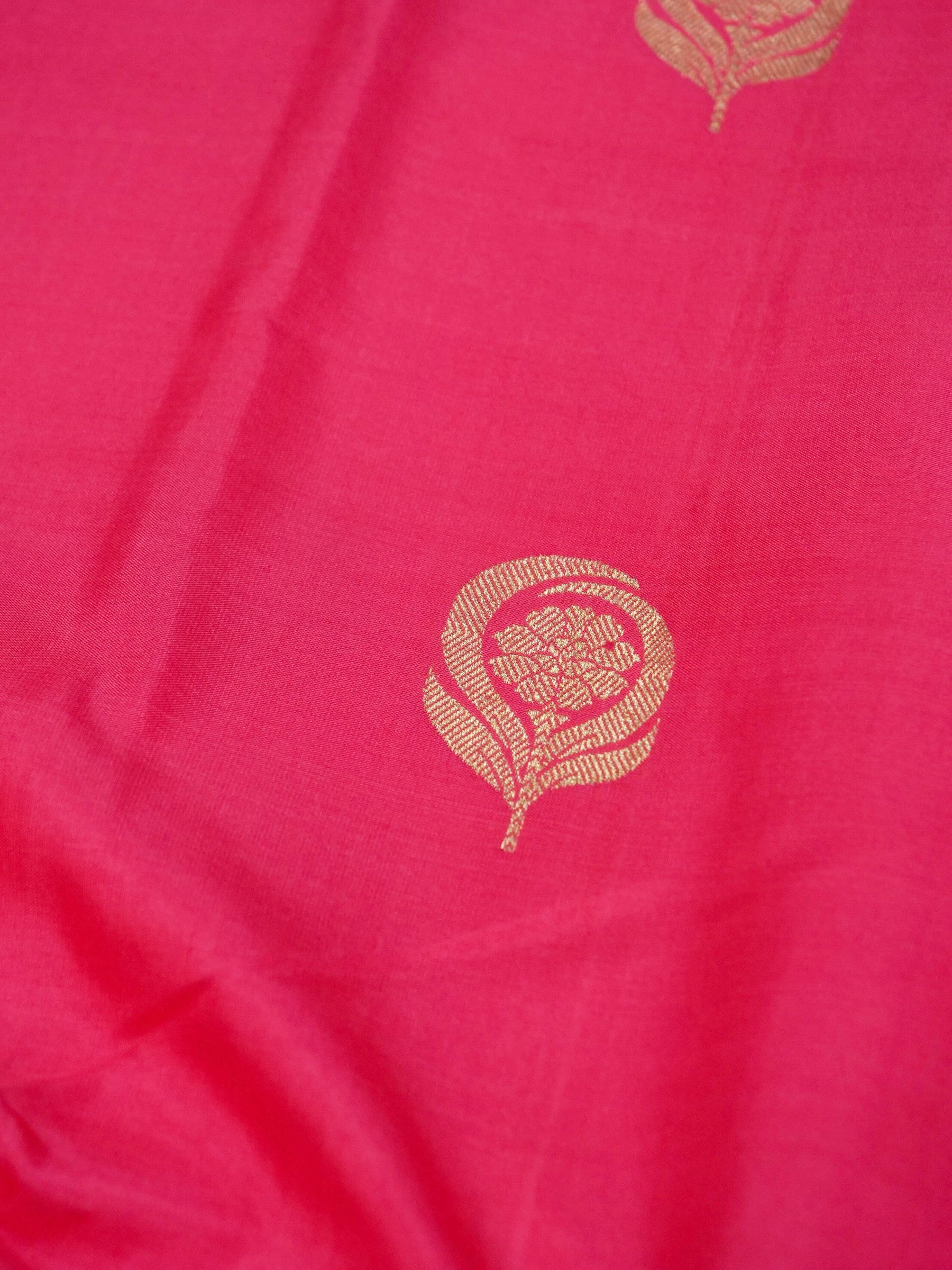 Banarasi handloom pure raw mango kadwa buti design with blouse