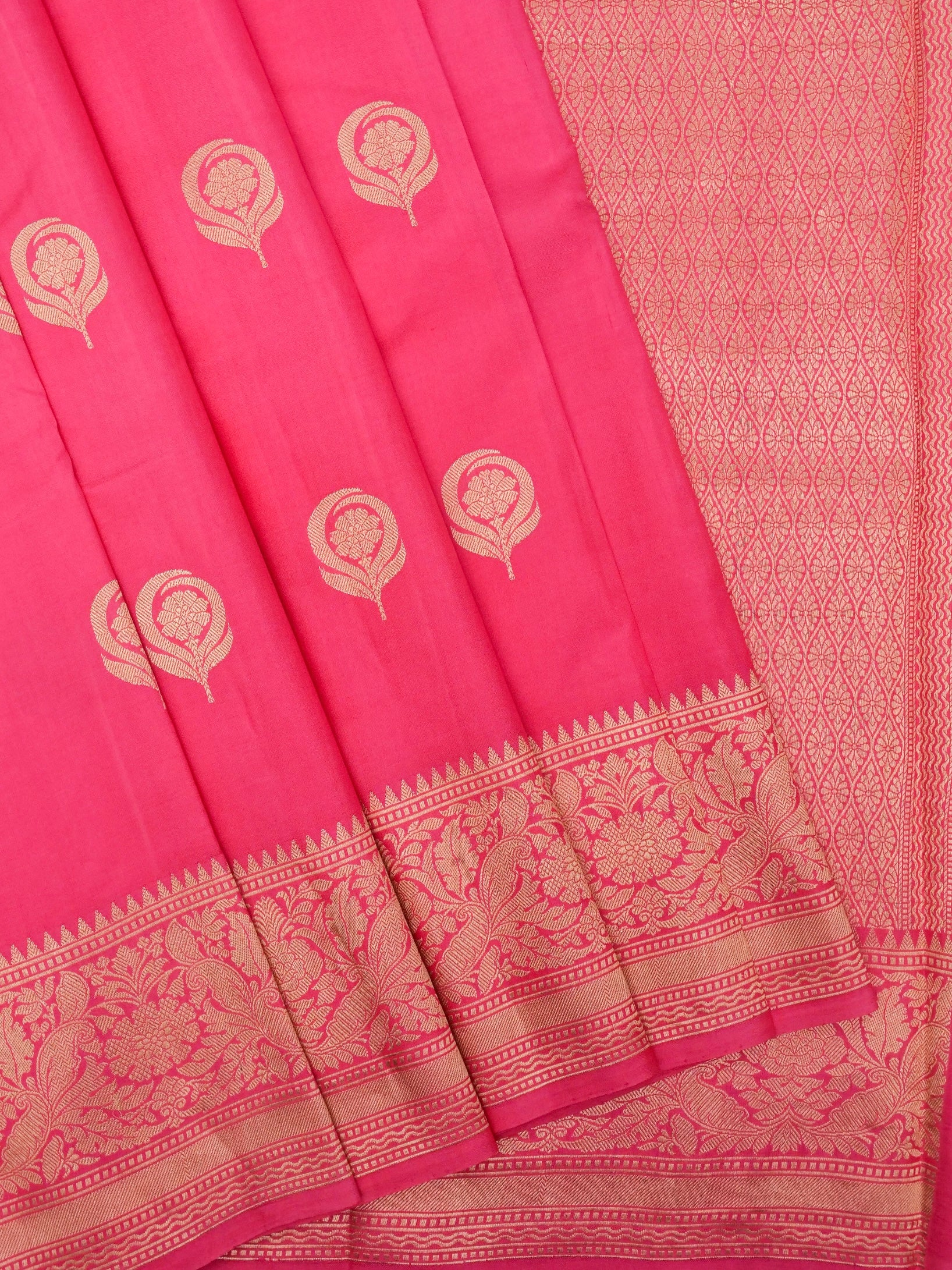 Banarasi handloom pure raw mango kadwa buti design with blouse