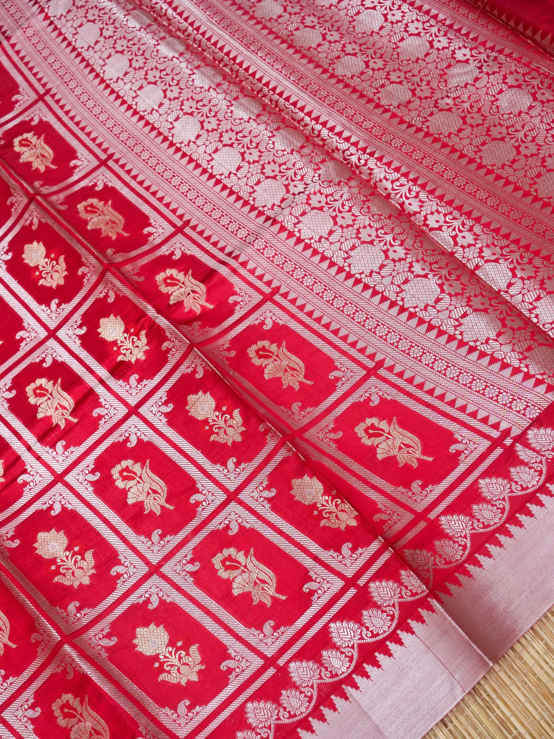 Banarasi pure raw mango silk allover jari box design with Meena With contrast blouse