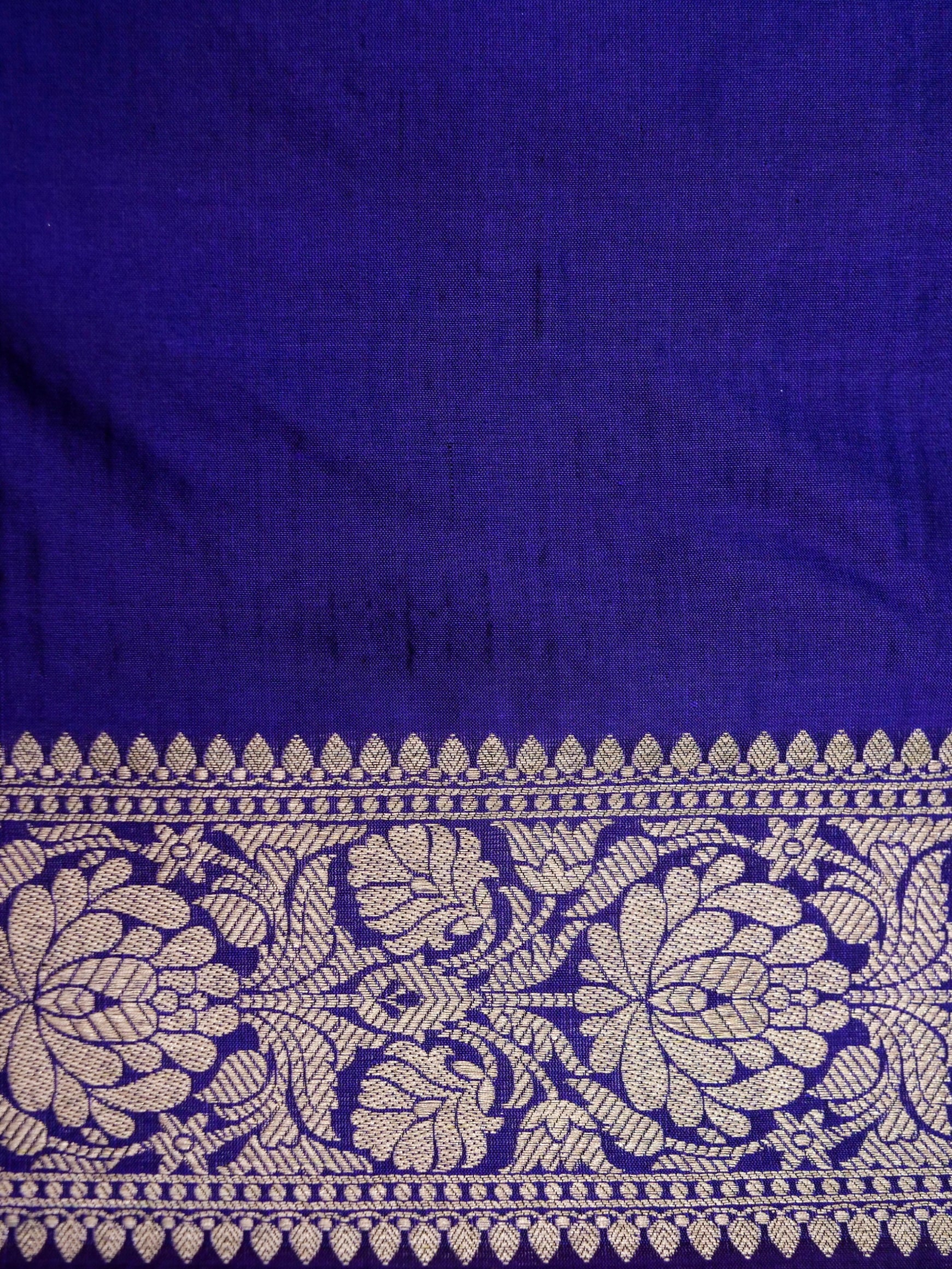 Banarasi Handloom pure katan silk Allover jari jaal design with tilfi Meena Jari patta blouse