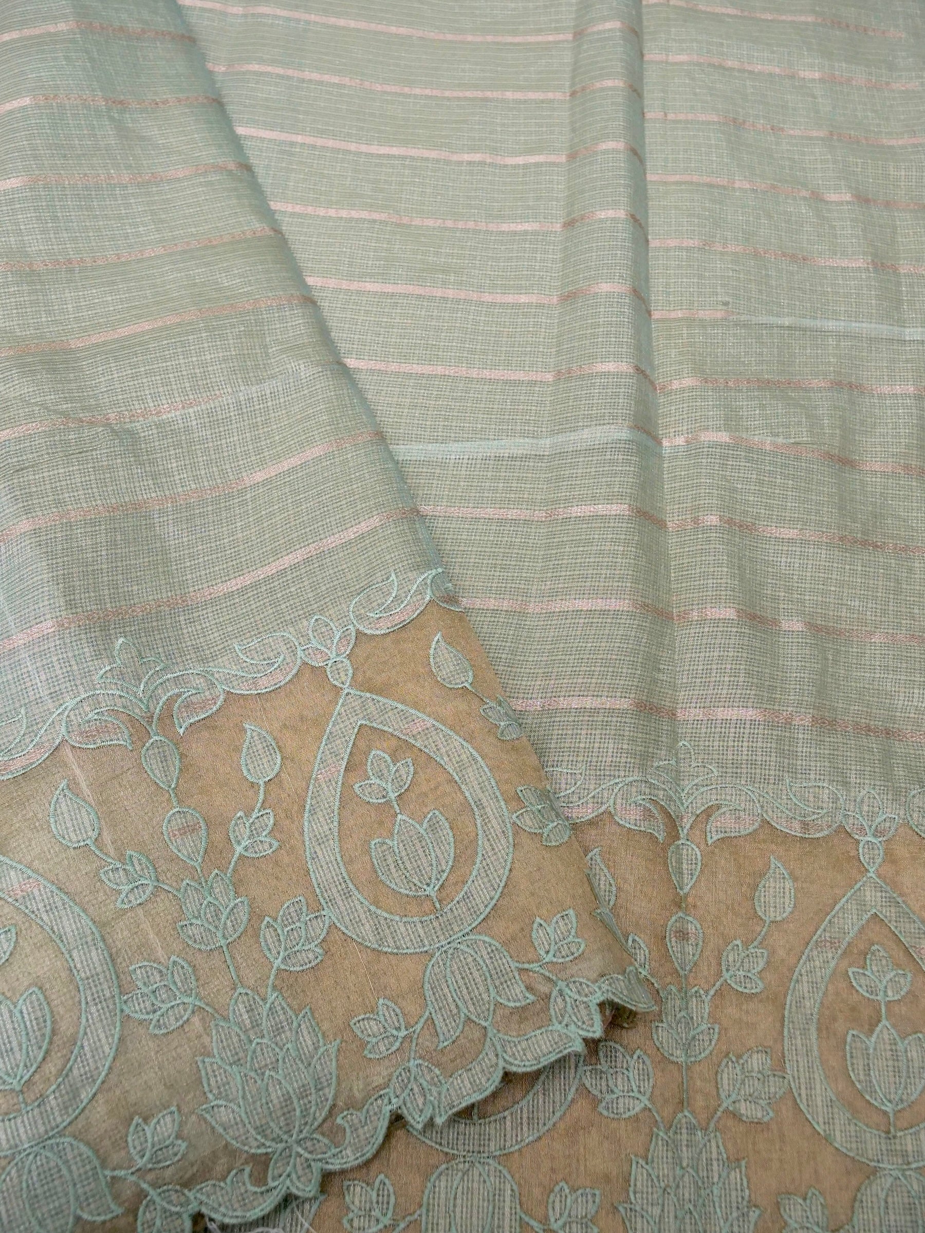 Banarasi kota tissue silk allover jari linning and embroidery aplic pallu attached applic computer embroidery border with golden tissue Blouse