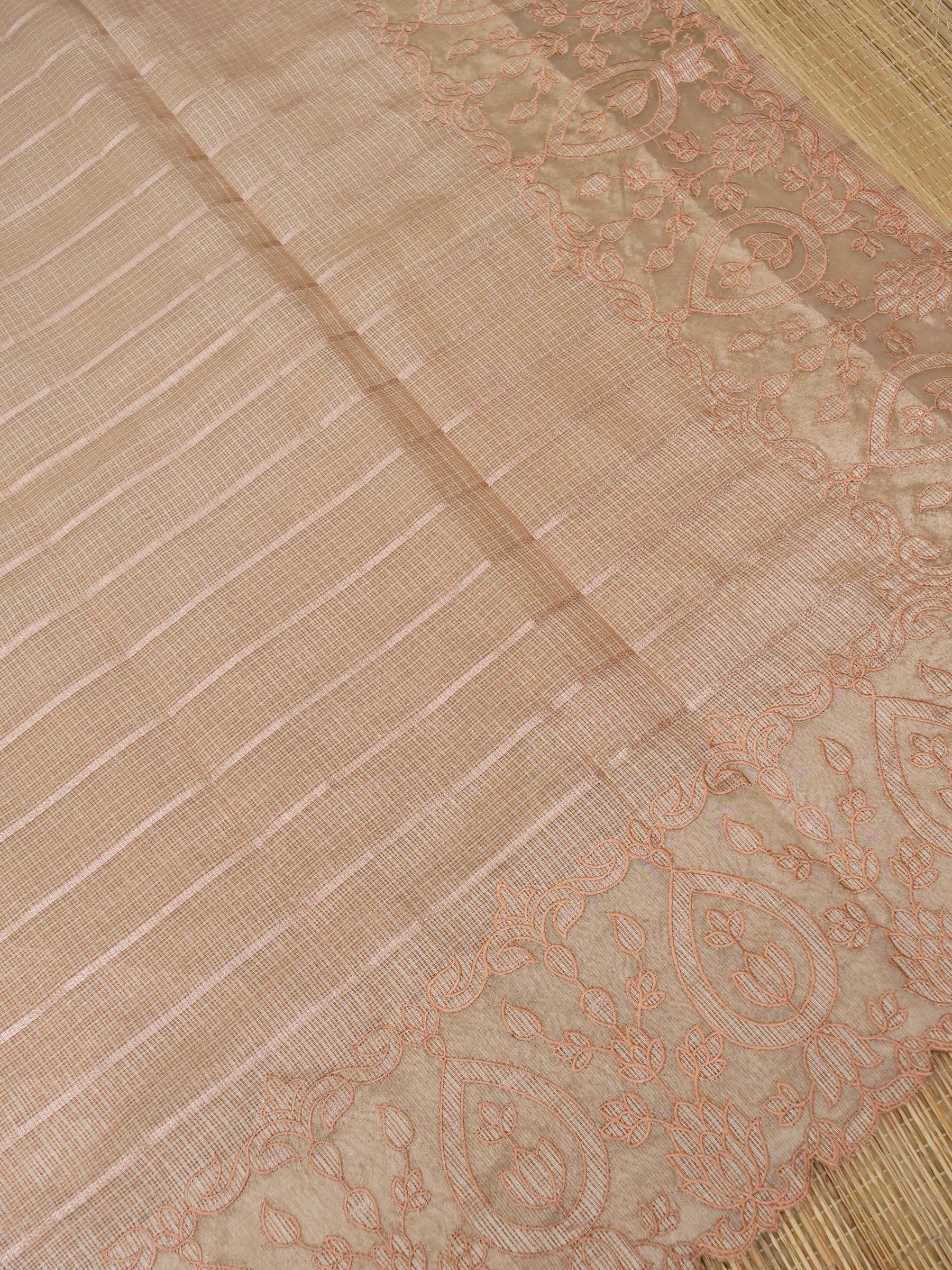 Banarasi kota tissue silk allover jari linning and embroidery aplic pallu attached applic computer embroidery border with golden tissue Blouse