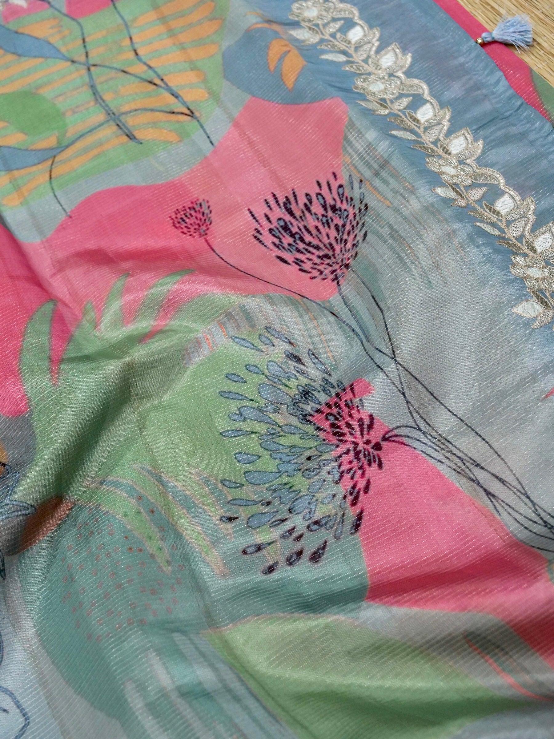 Banarasi tassar silk zari linning allover digital print fancy embroidery border with fancy zari Chek printed Blouse