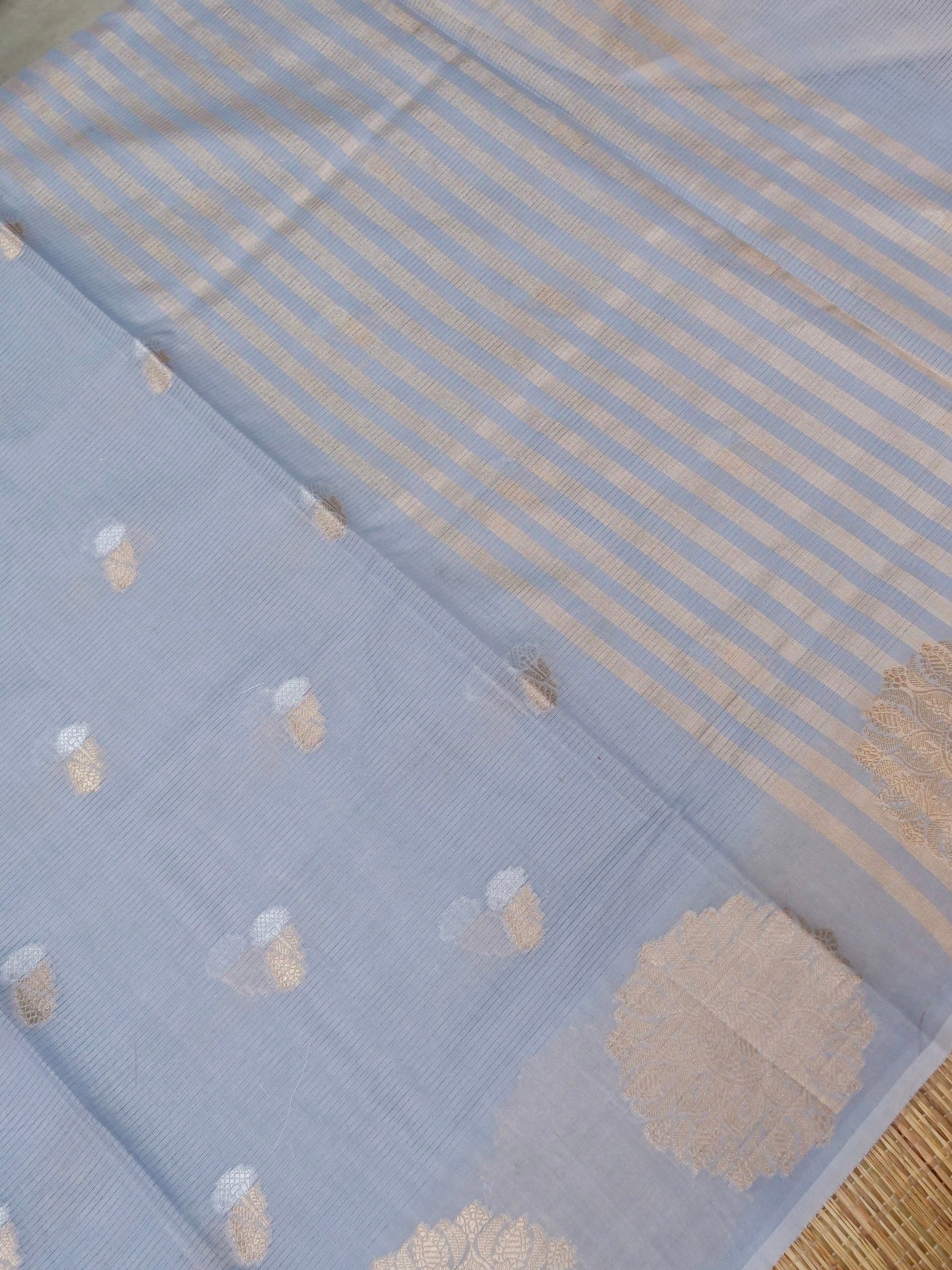 Banarasi Mangalgiri cotton silk allover jari meena buti with buta border with linning Blouse