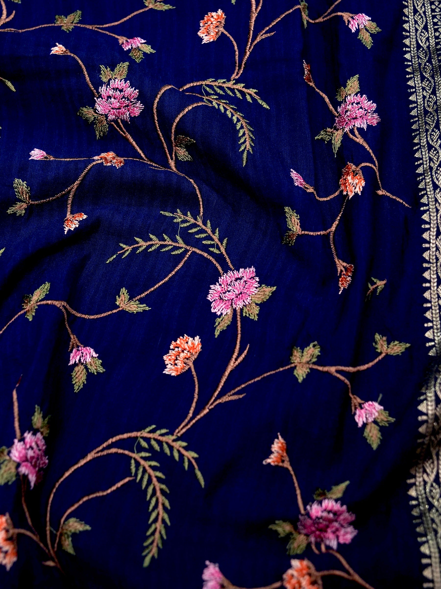 Banarasi Russian silk allover resham embroidery with Kanchi border and rich pallu attached jari buti Blouse