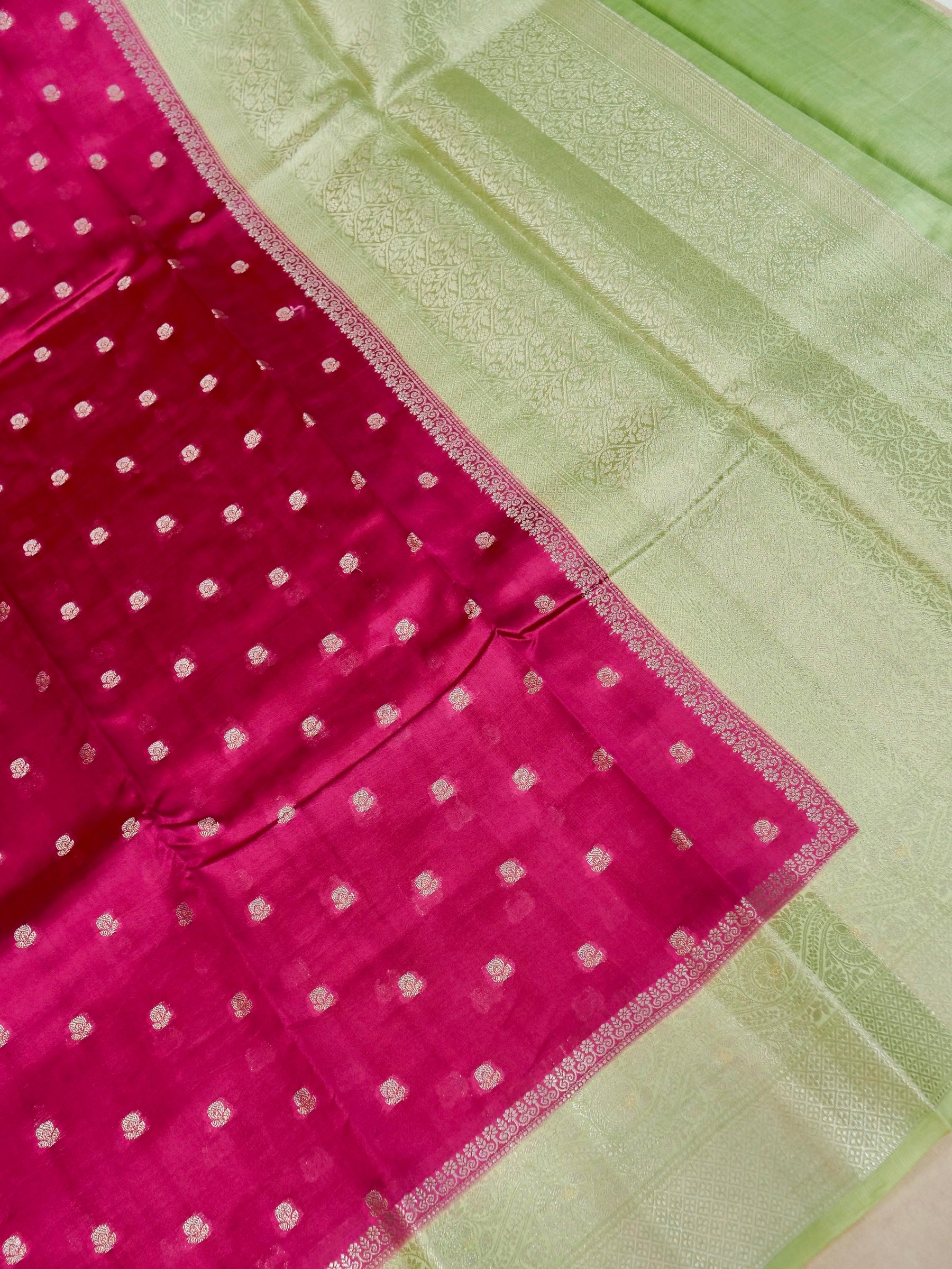 Banarasi Pure Mango Silk Allover Rupa Sona Zari Buti Design Light Weight with Attached Contrast Blouse