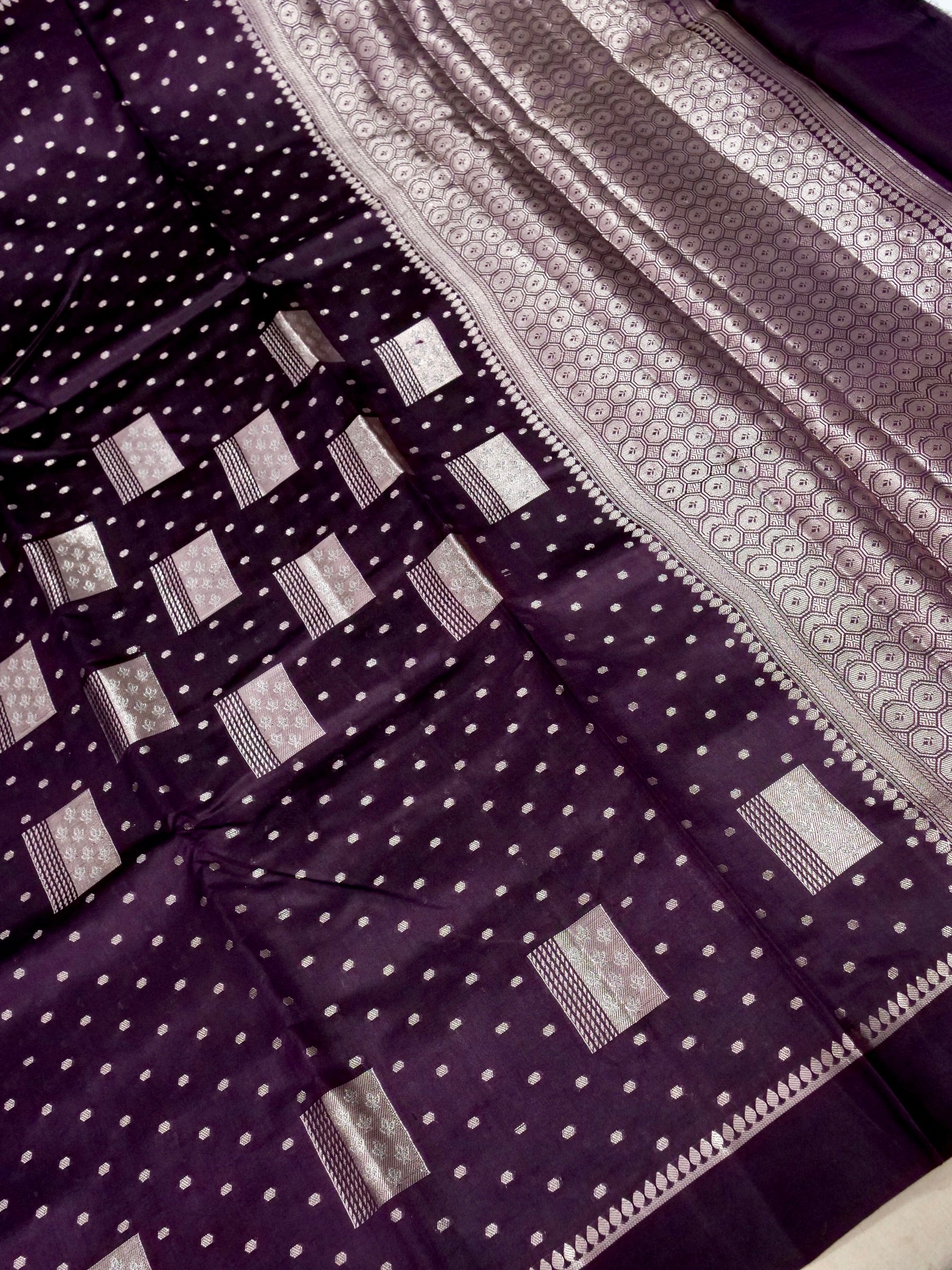 Banarasi Mango Silk Allover Zari Patta with Satan Border Patta