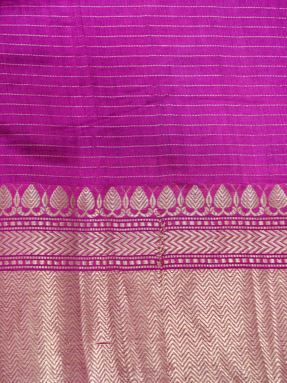 Banaarsi Pure Chiniya Silk Eeshmi Zari Check Design with Zari Buti and Contrast Blouse