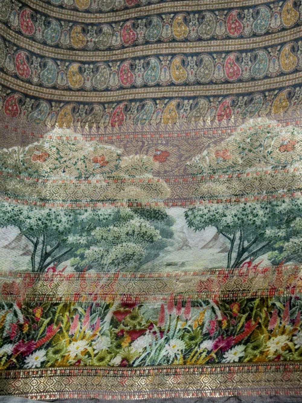 Banarasi Pure Chiniya Silk with Jaquard Border and Printed Pallu