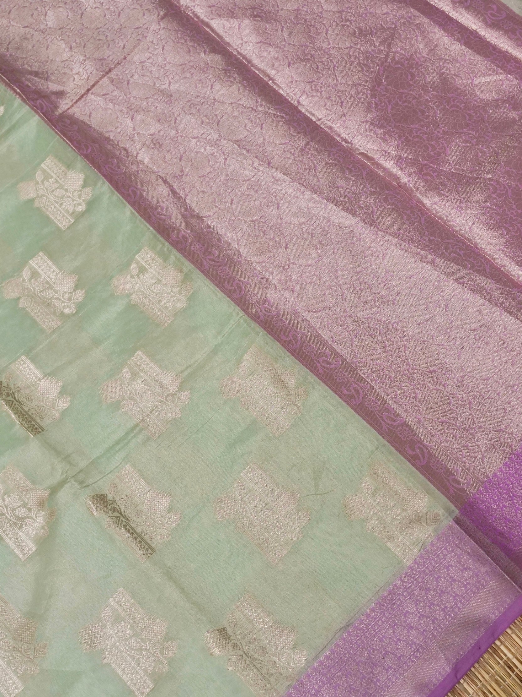 Banarasi tassar silk allover jari Buta with contrast rich pallu with jacquard Blouse