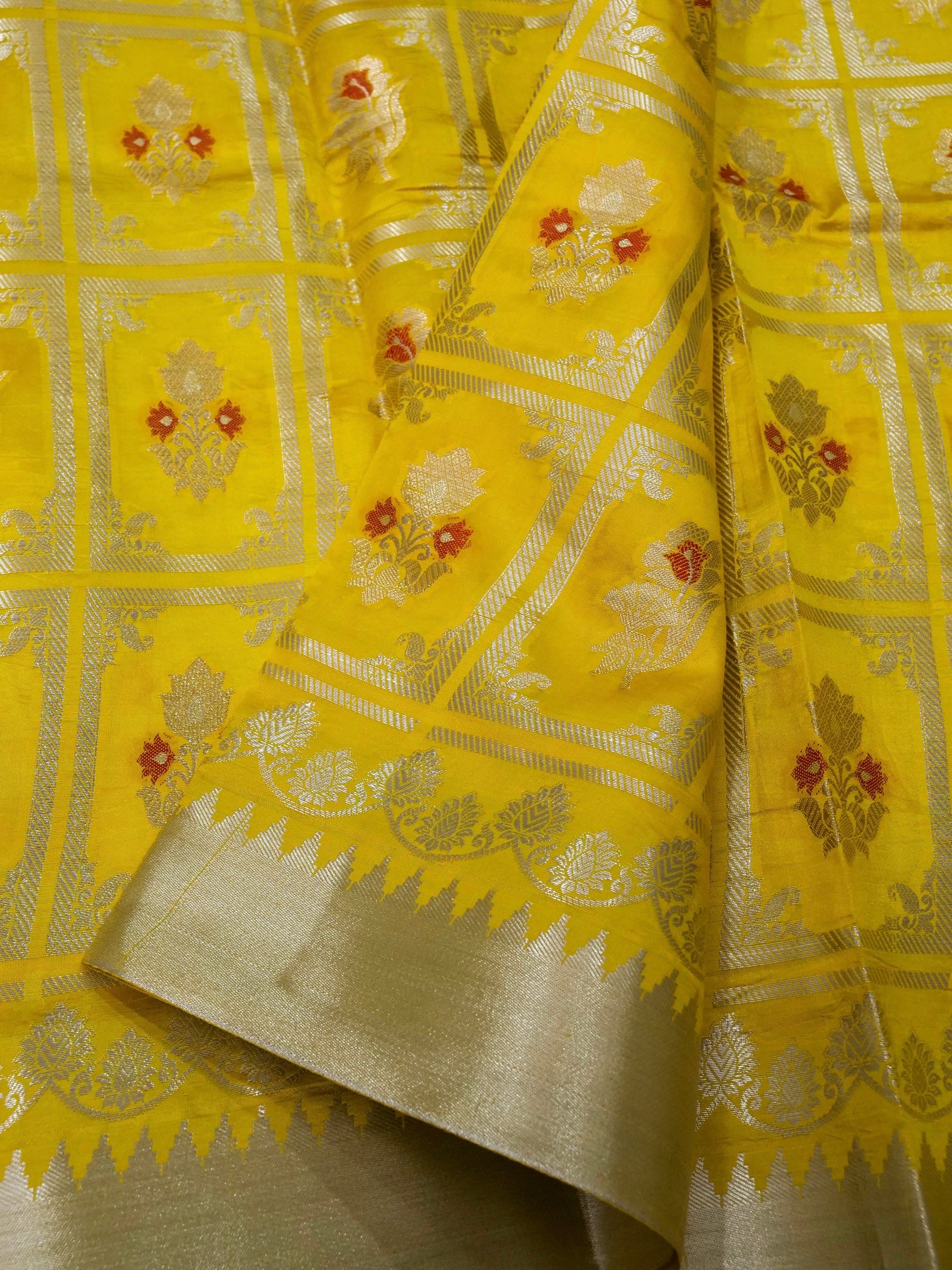 Banarasi pure raw mango silk allover jari box design with Meena  With contrast blouse