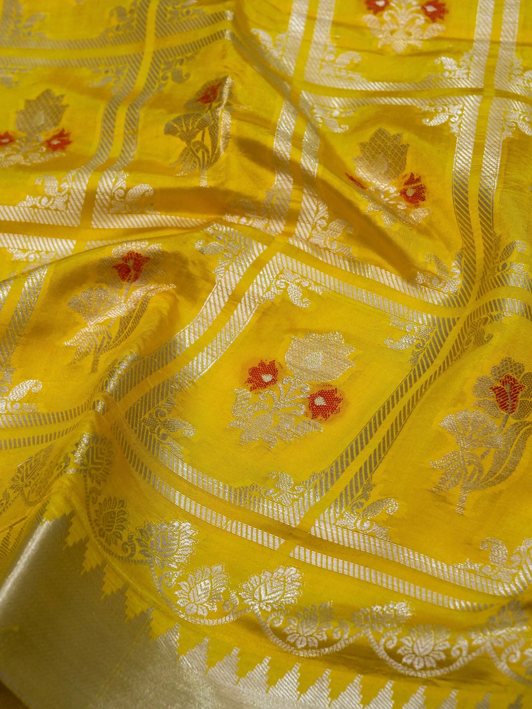 Banarasi pure raw mango silk allover jari box design with Meena  With contrast blouse