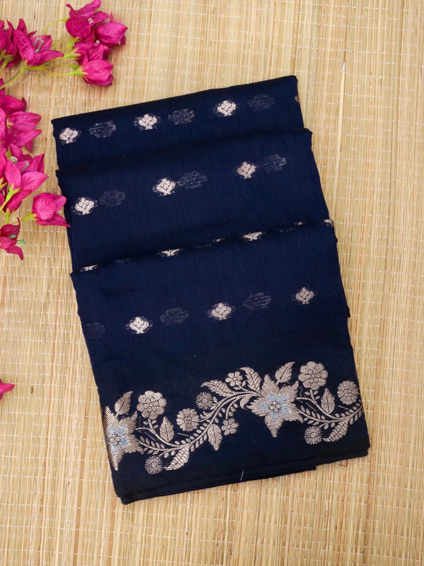 Banarasi Mangalgiri cotton silk allover jari buti with floral lahariya jari Meena border rich pallu with jacquard Blouse