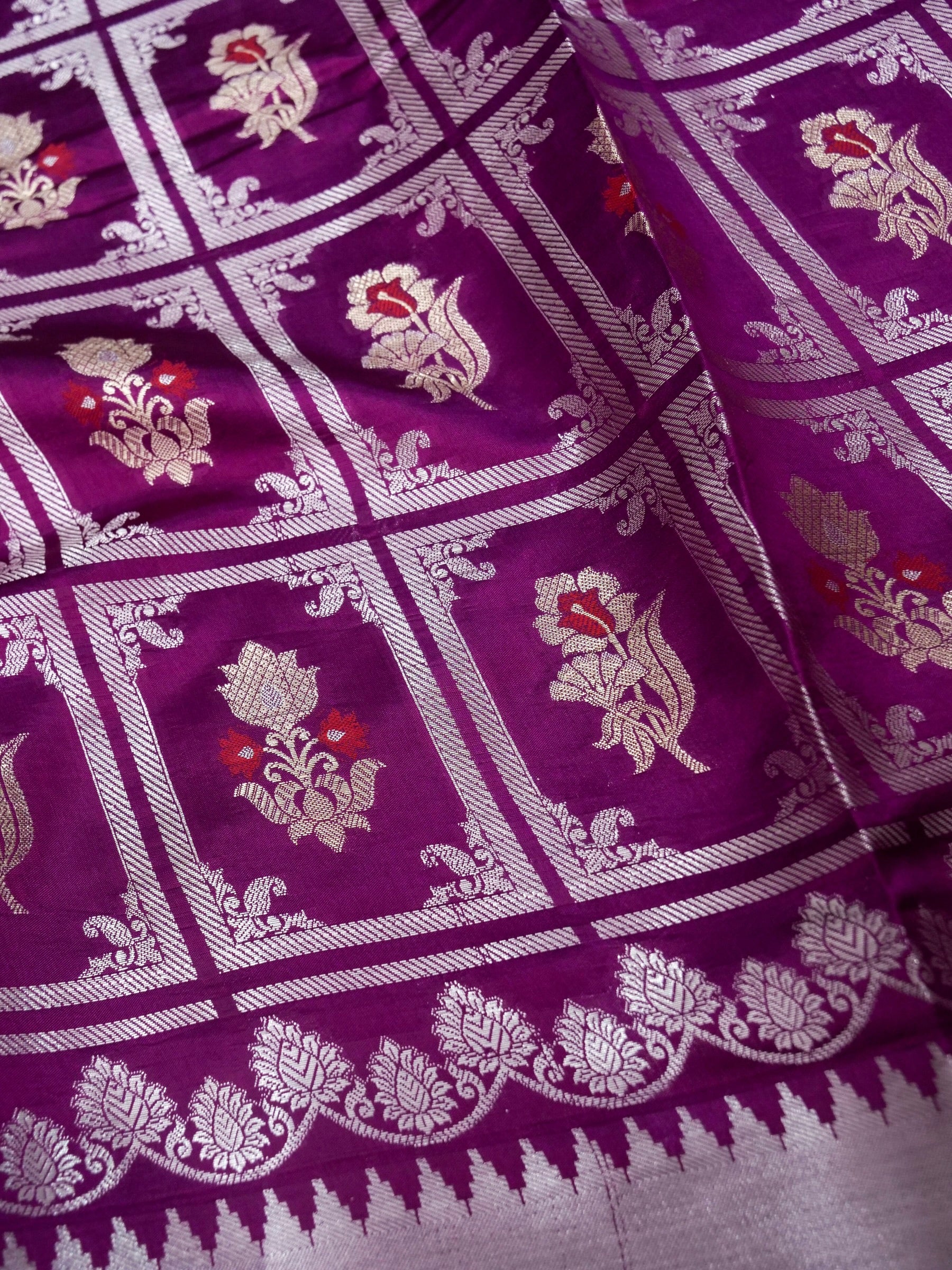 Banarasi pure raw mango silk allover jari box design with Meena  With contrast blouse
