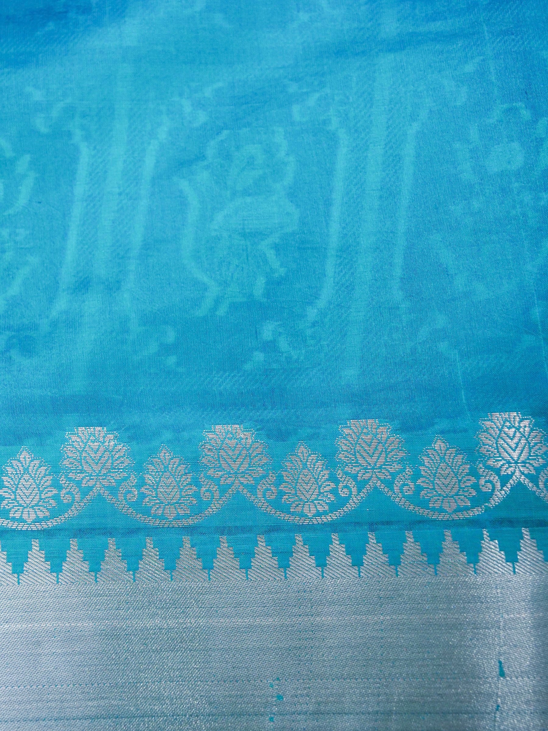 Banarasi pure raw mango silk allover jari box design with Meena  With contrast blouse