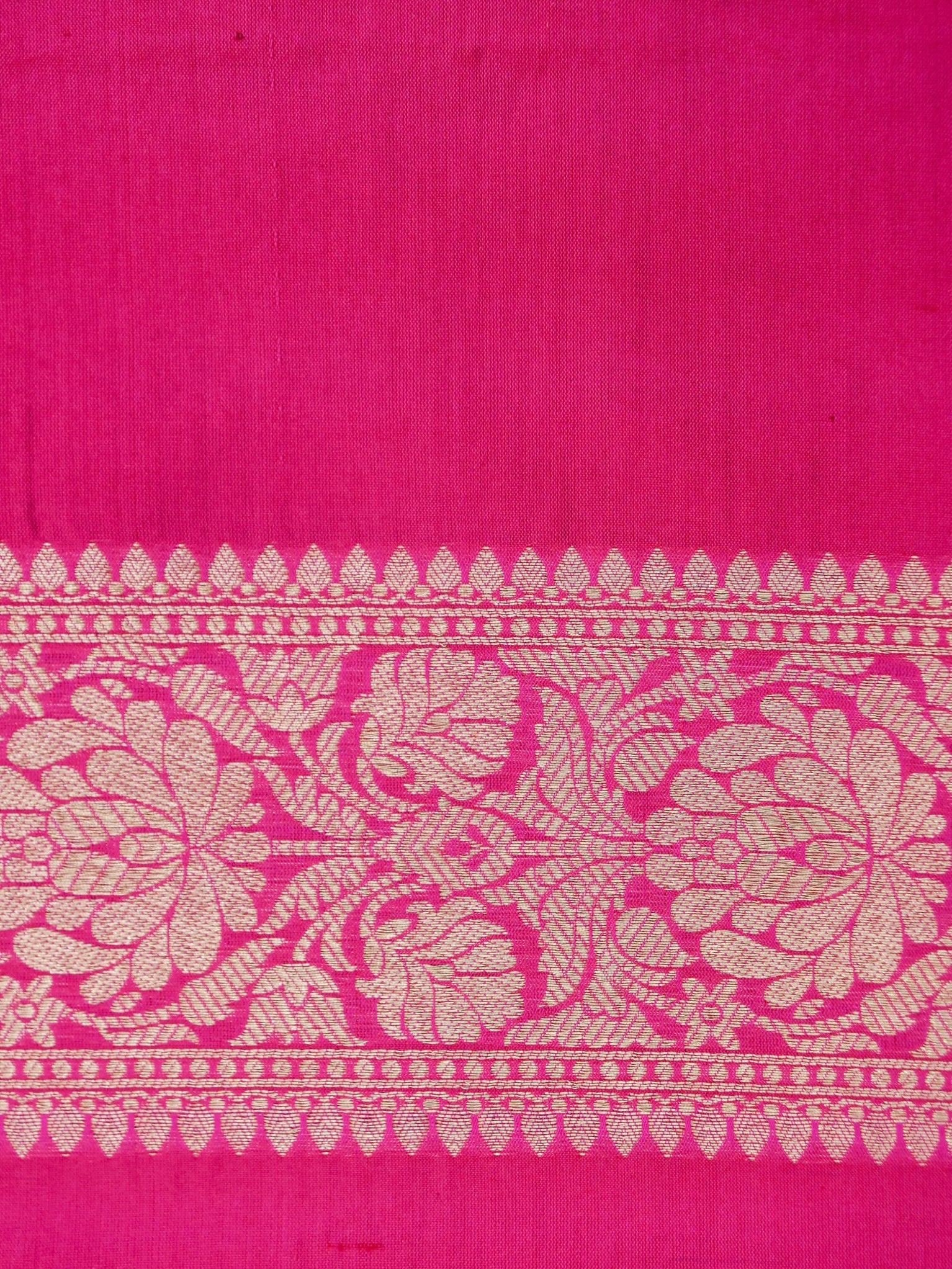 Banarasi Handloom pure katan silk  Allover jari jaal design with tilfi Meena  Jari patta blouse