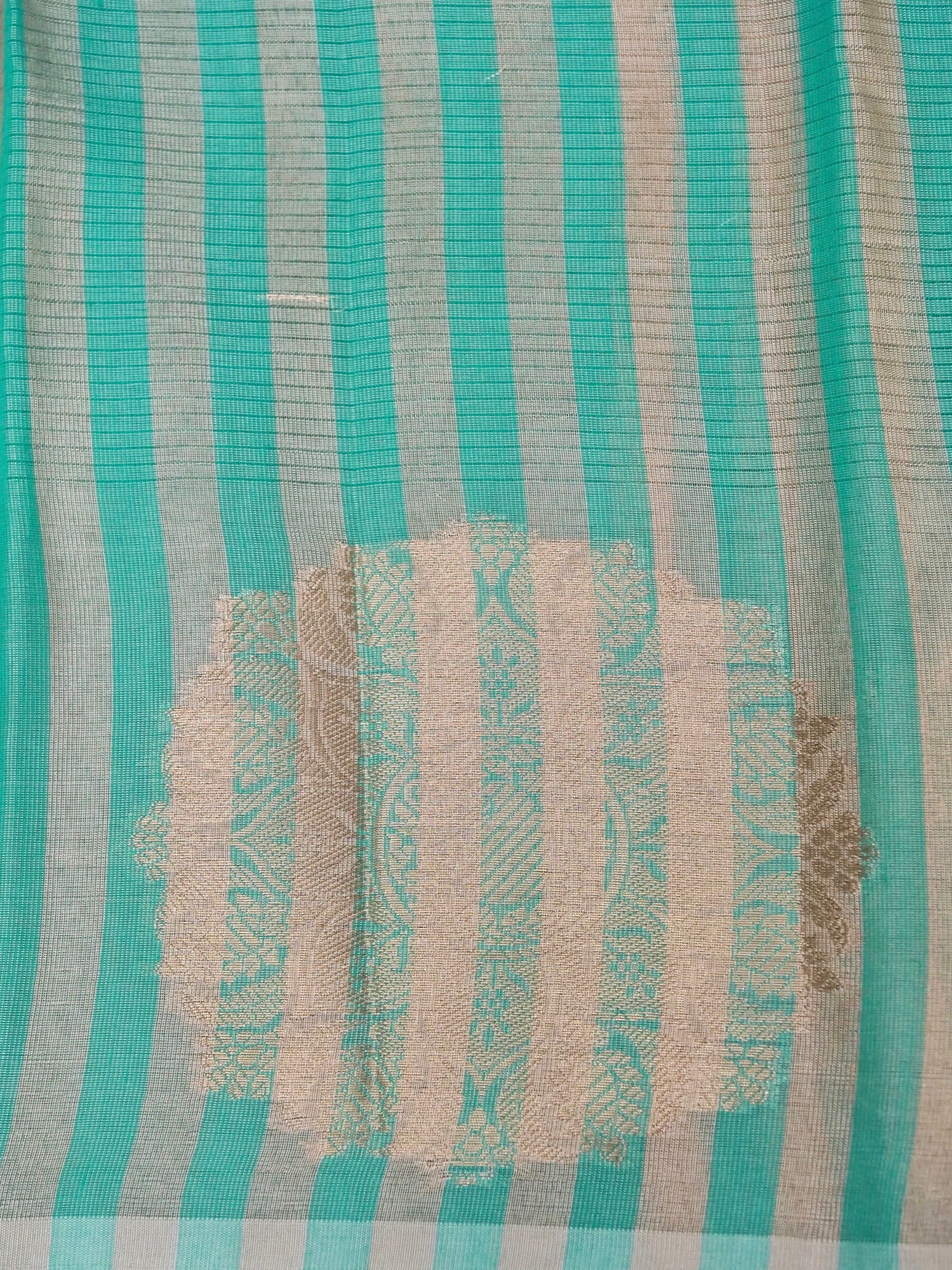 Banarasi Mangalgiri cotton silk allover jari meena buti with buta border  with linning Blouse 