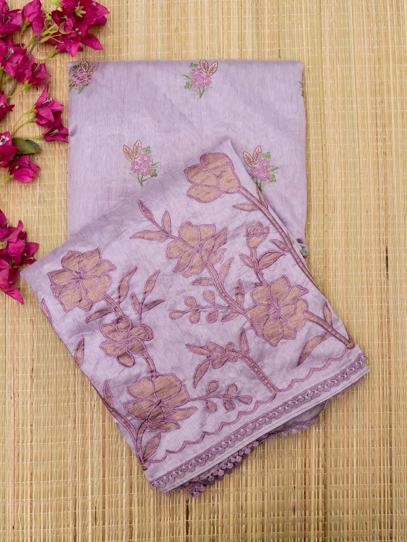 Banarasi cotton silk allover floral computer embroidery with skurt applic border attached jaquard blouse