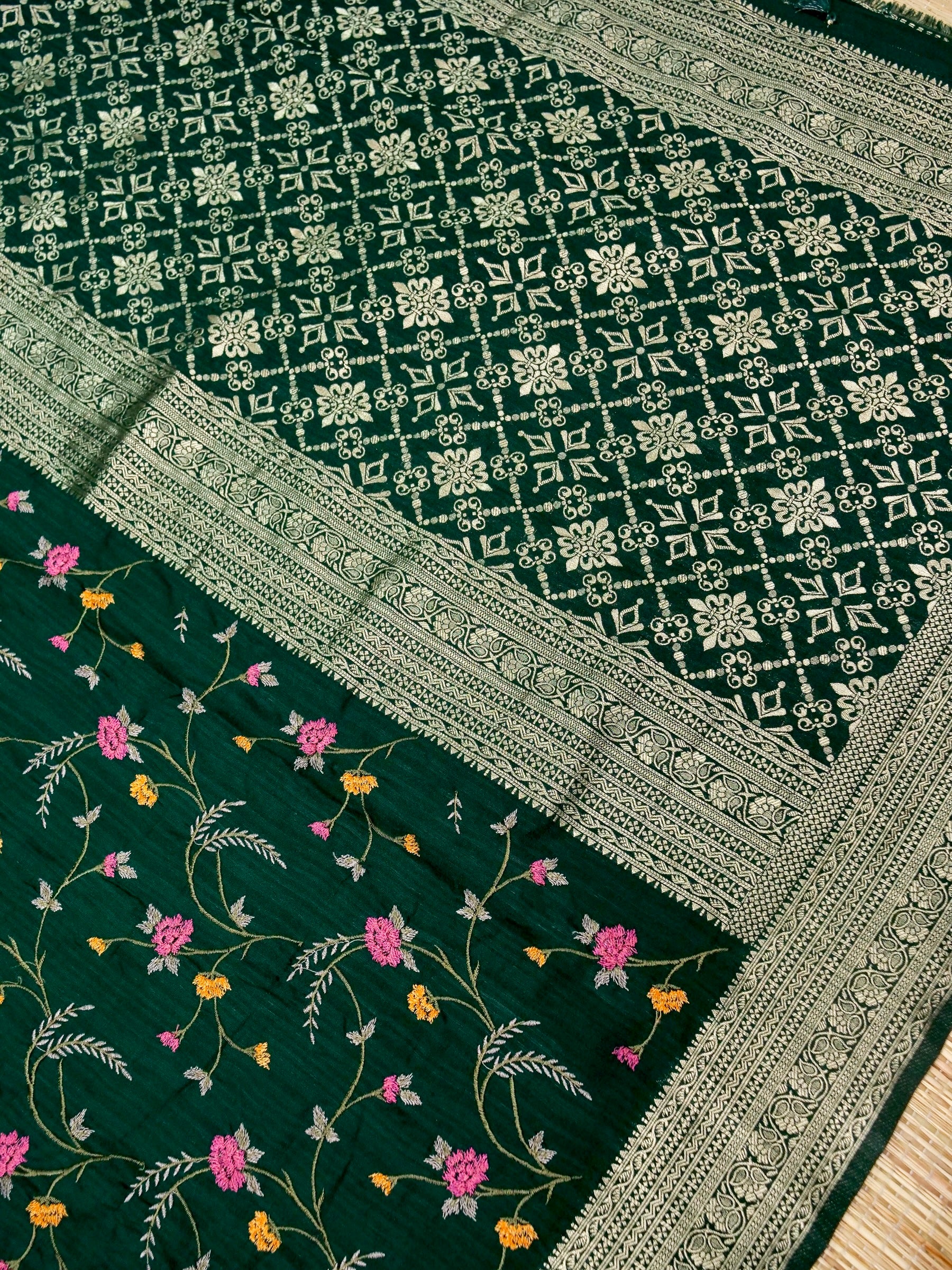 Banarasi Russian silk allover resham embroidery with Kanchi border and rich pallu attached jari buti Blouse