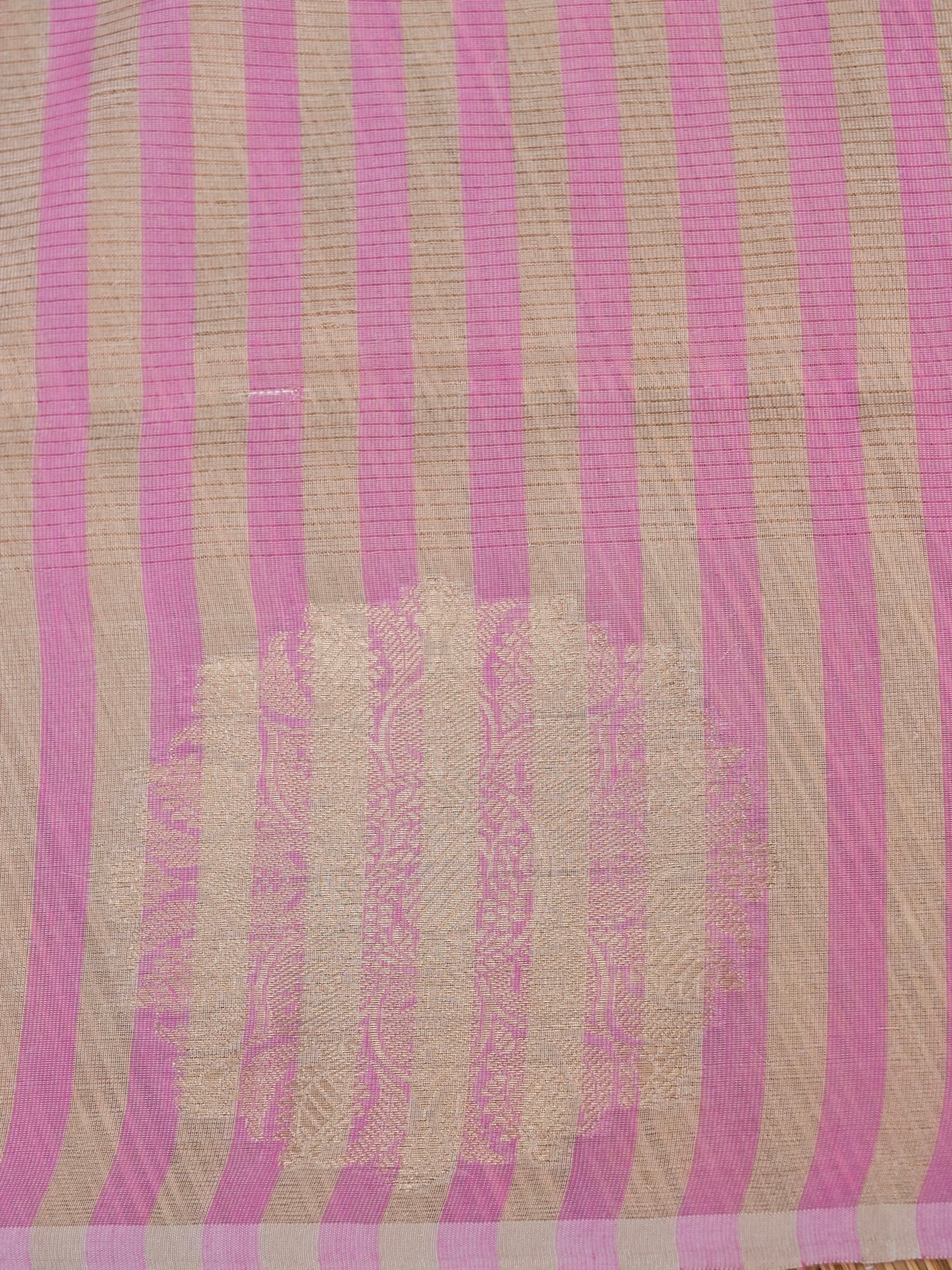 Banarasi Mangalgiri cotton silk allover jari meena buti with buta border with lining Blouse 