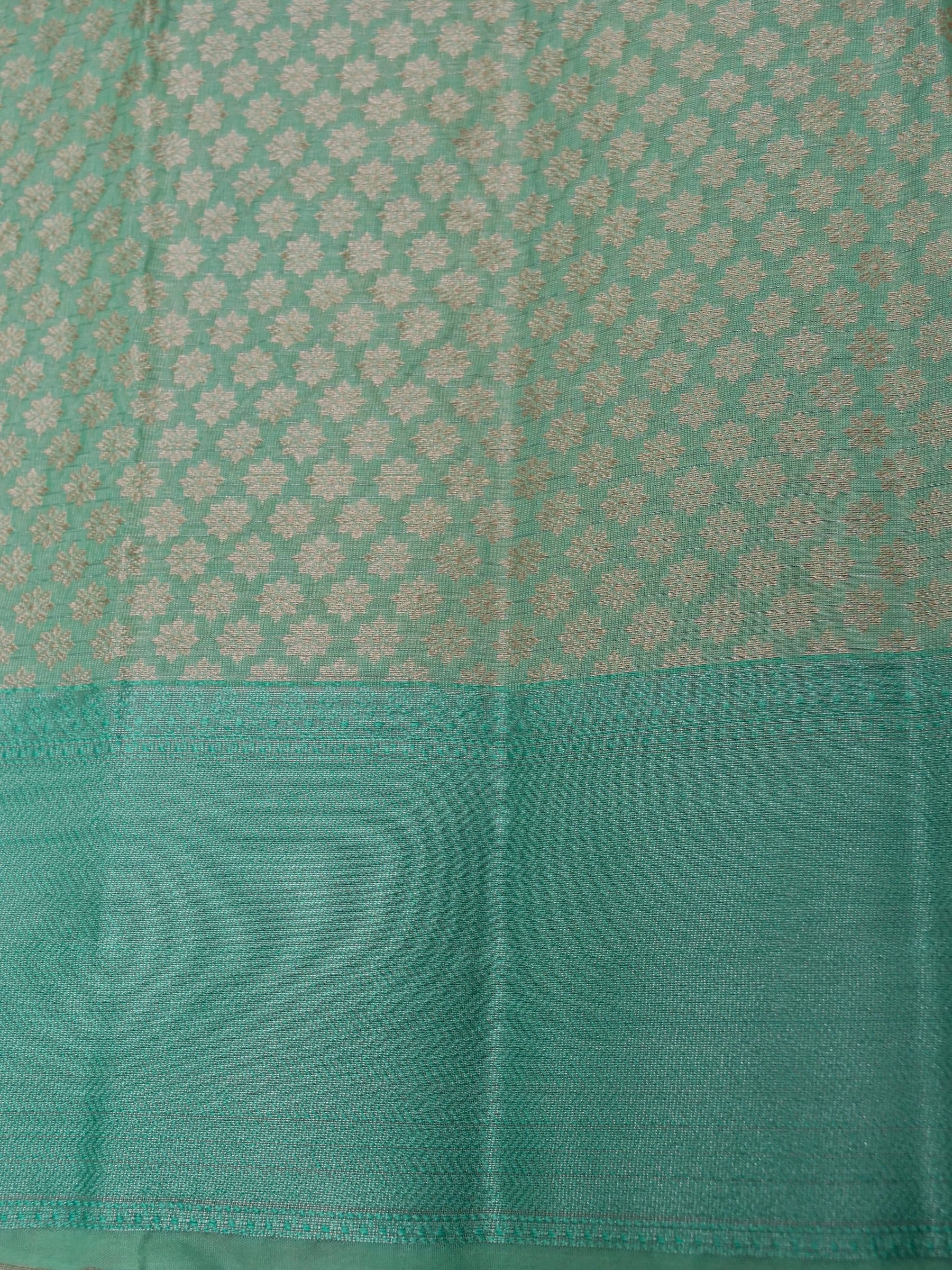 Cotton moti silk zari linning with tissue jari buta border with rich pallu and jacquard Blouse