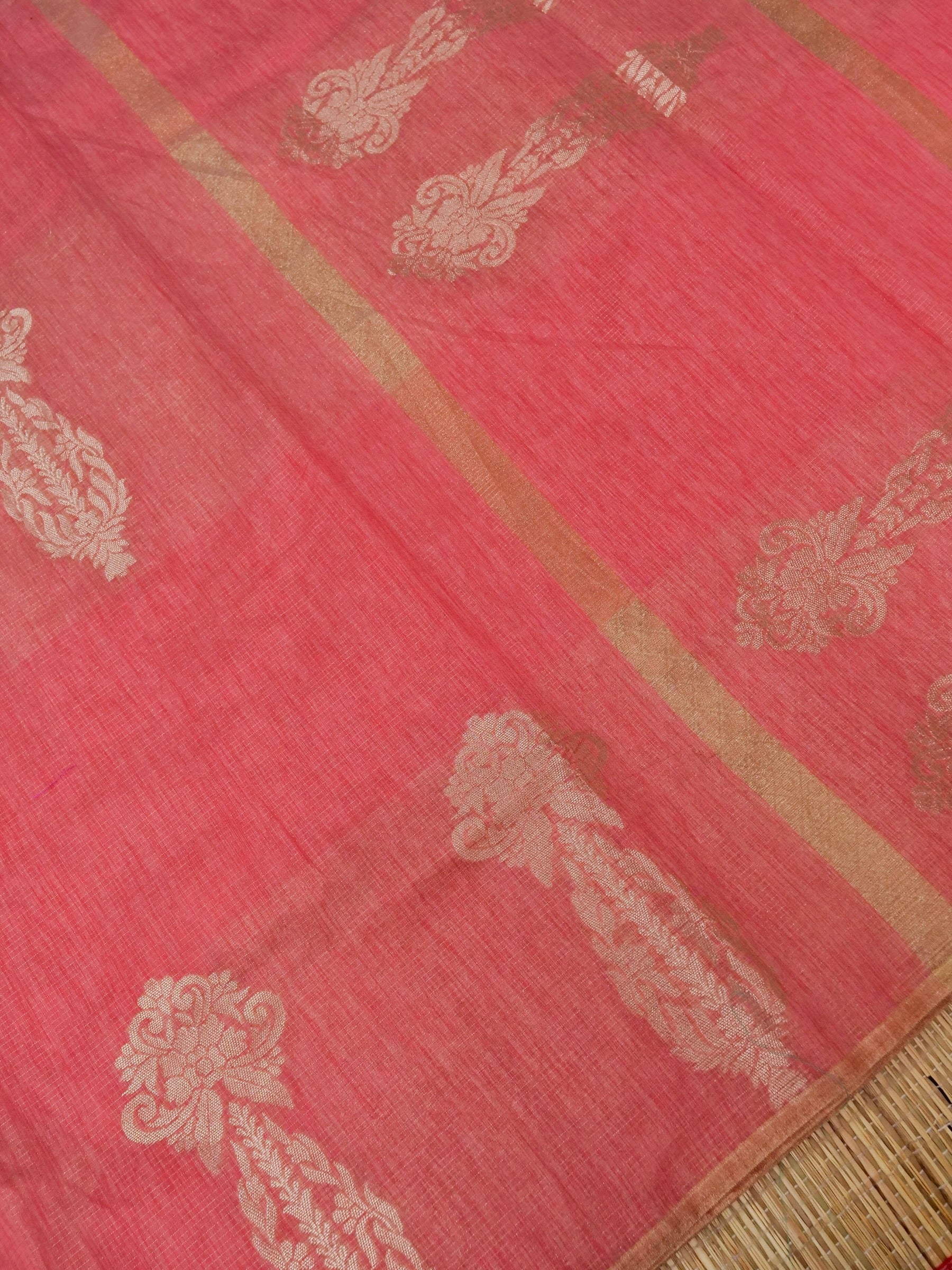 Banarasi Tassar silk zari linning skurt Buta border  banarasi pallu with jacquard Blouse