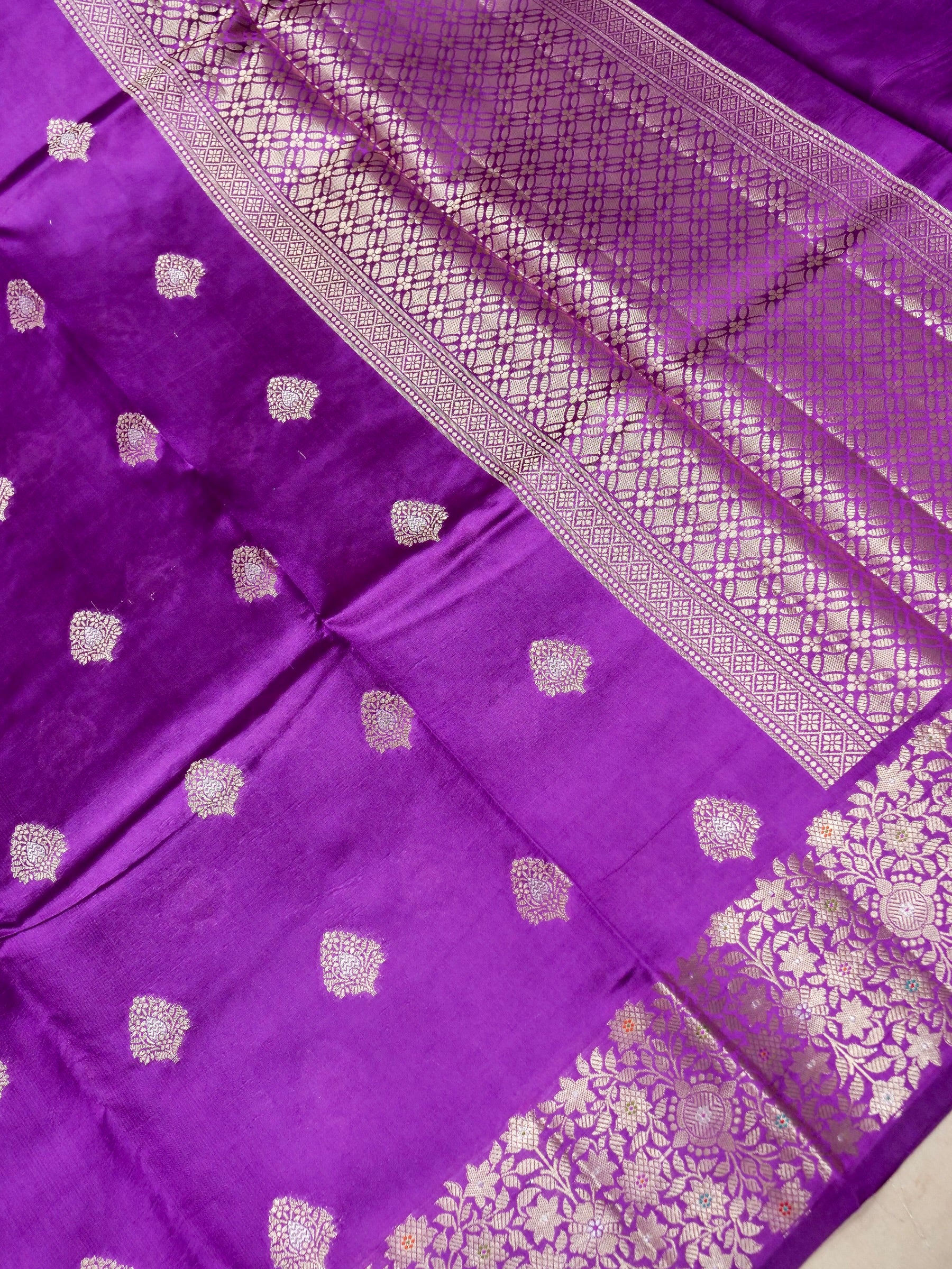 Banarasi Pure Mango Silk Self Dye Allover Sona Rupa Zari Buti with Tilfi Meena Buti Border