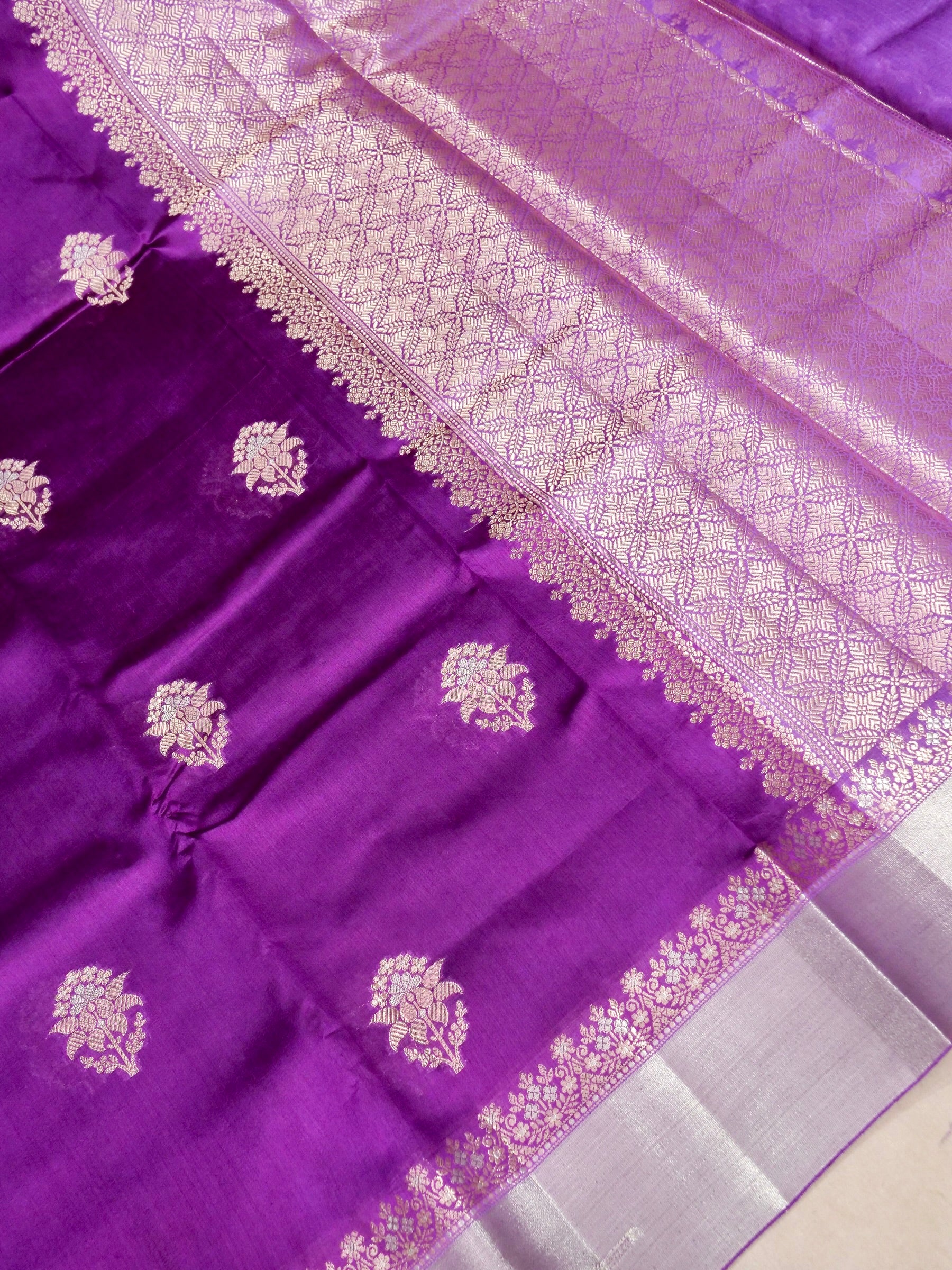 Banarasi Pure Mango Silk Allover Floral Sona Rupa Zari Buti with Zari Border