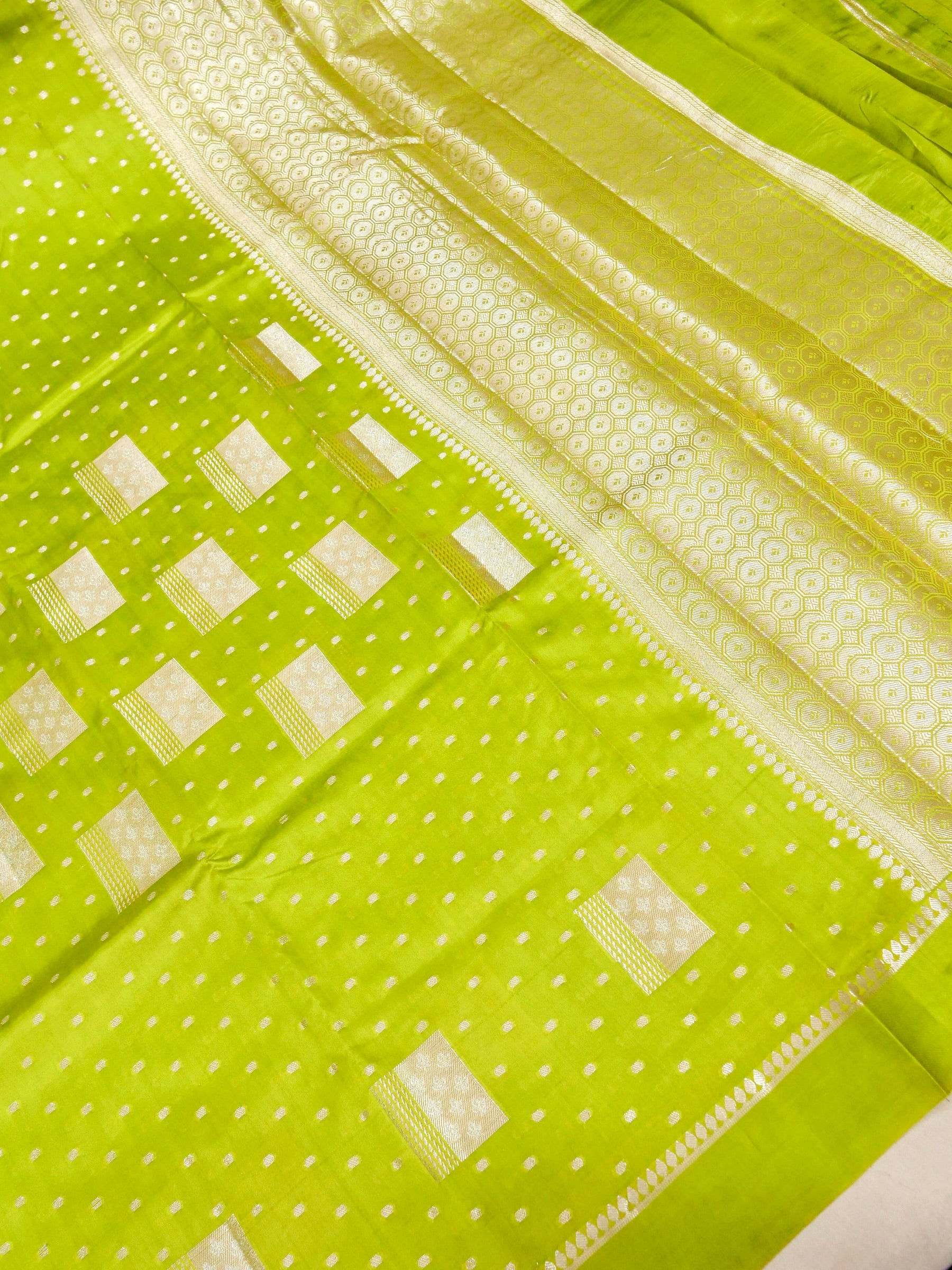 Banarasi Mango Silk Allover Zari Buti With Satan Border  Saree