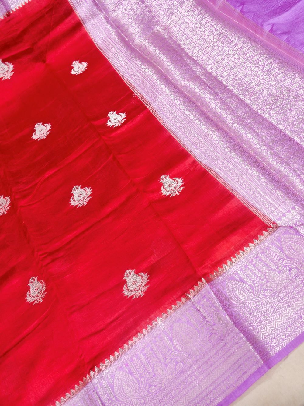 Banarasi Mulbar Silk Saree with Zari Floral Buti Contrast Border and Blouse