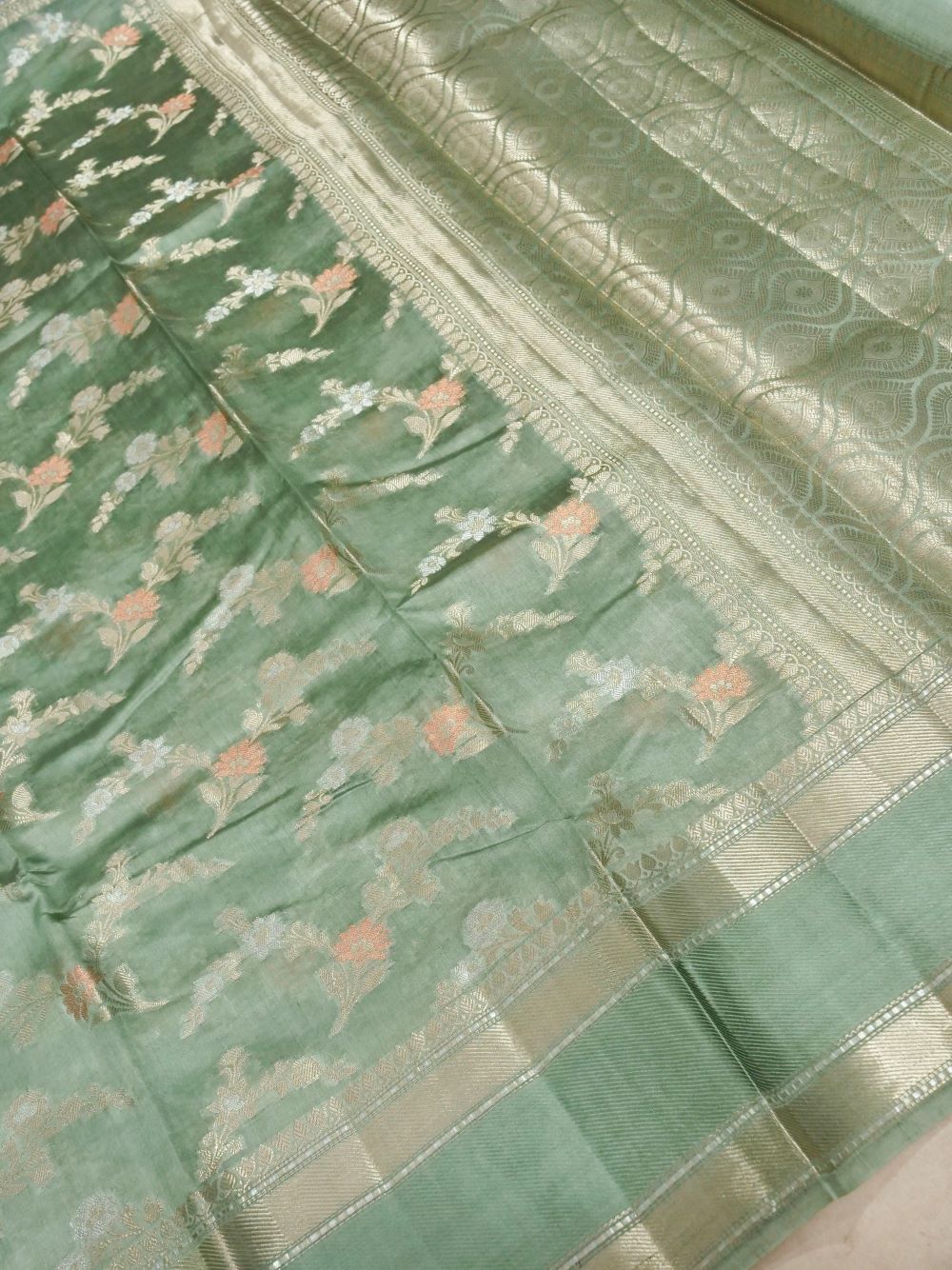Banarasi Chiniya Silk Allover Zari Buti with Small Border
