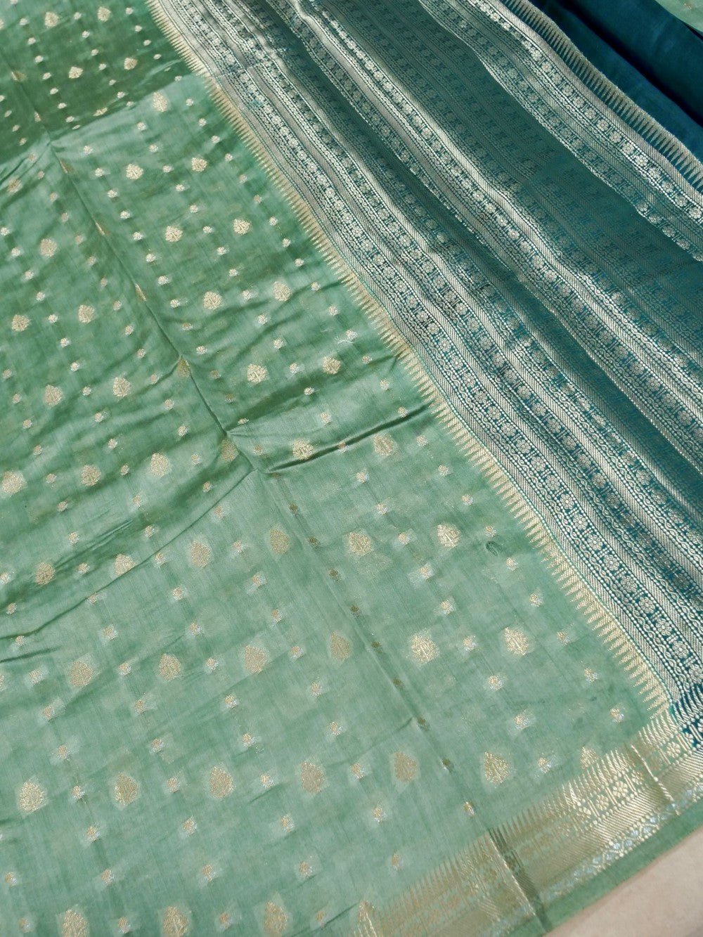 Banarasi Chiniya Silk Allover Zari Buti with Small Border Saree