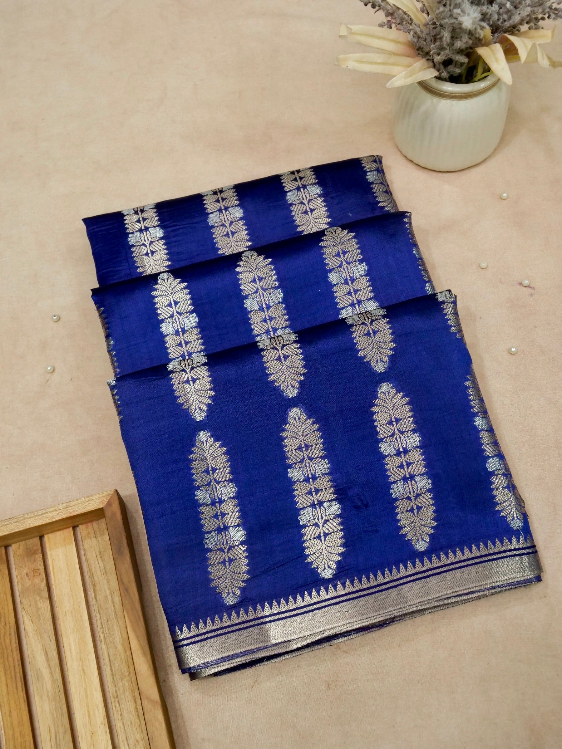 Banarasi Pure Mango Silk Saree Allover Zari Buti with Border Less