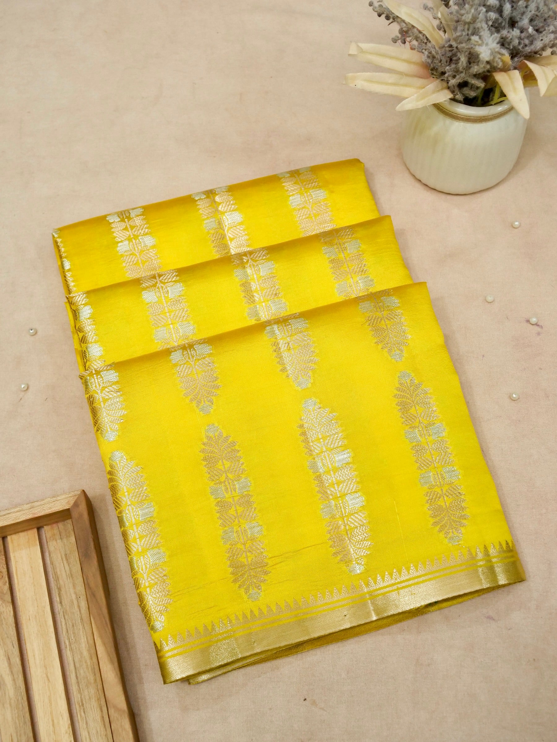Banarasi Pure Mango Silk Saree Allover Zari Buti with Border Less